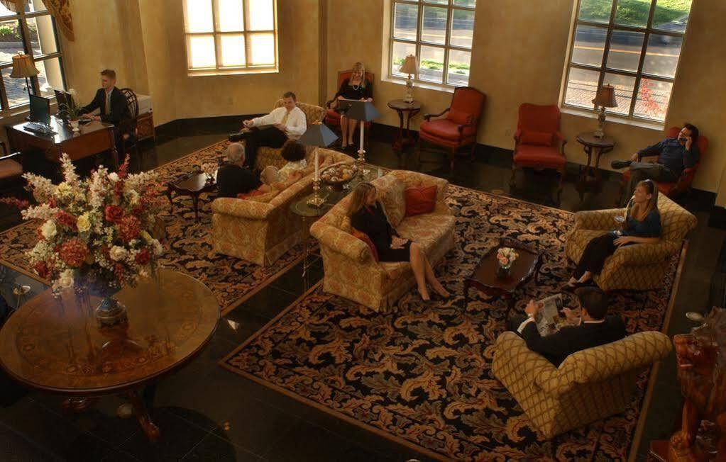 คอลเลเจียน โฮเทล แอนด์ สวีท, เทรดมาร์ก คอลเล็กชั่น บาย วินด์แฮม Hotel ซีราคิวส์ ภายนอก รูปภาพ